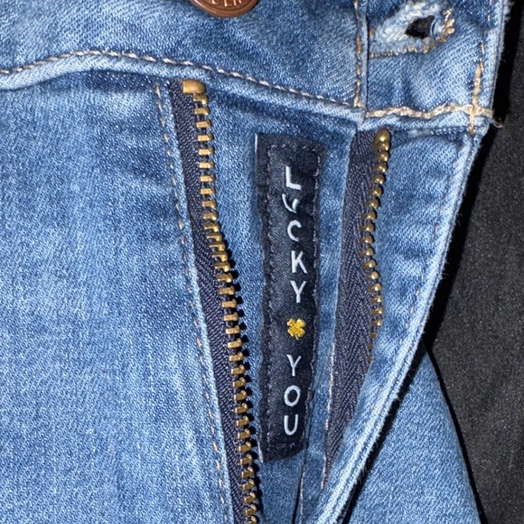 Lucky Brand Light Blue Denim Jeans - Picture 5 of 5